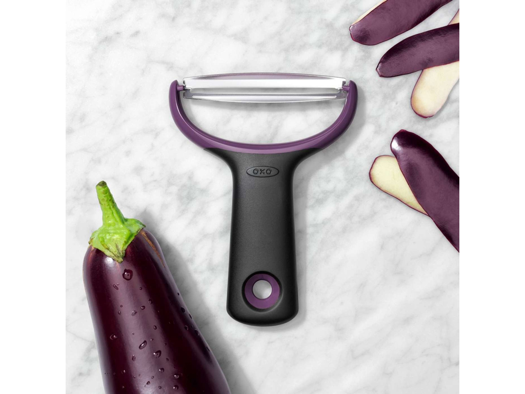 Large Vegetable Peeler by Oxo Good Grips - Image 5