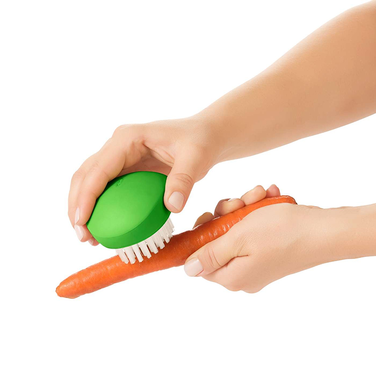 Flexible Vegetable Brush by Oxo Good Grips - Image 3